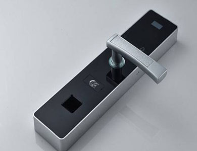 静安24小时上门开锁公司