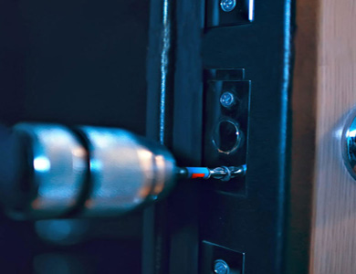 静安24小时上门开锁公司